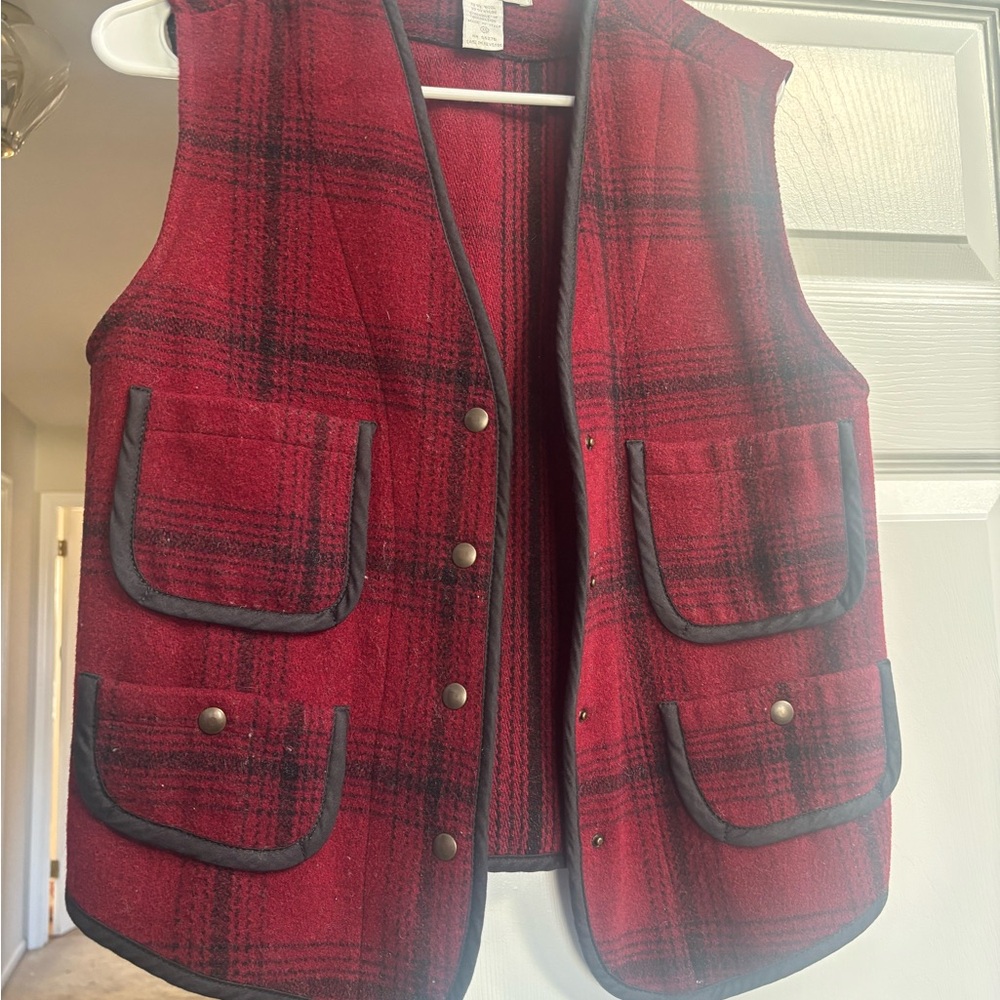 Vintage The Limited Red and Black Plaid Vest (90s) wool